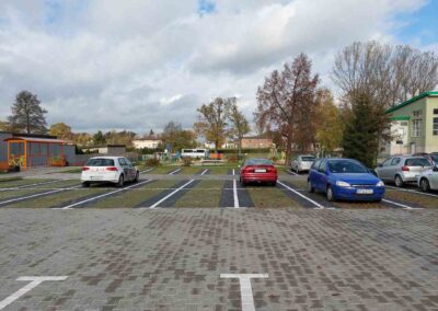 Parking Dłutów