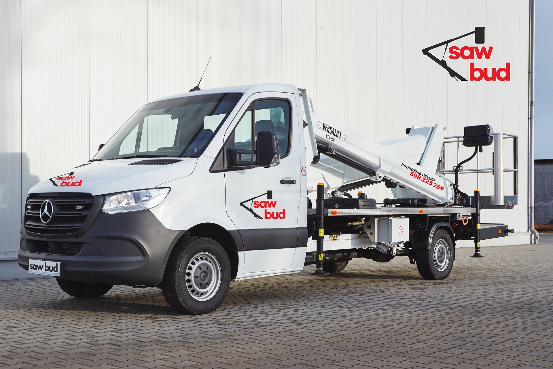 VERSALIFT VTX-240 F