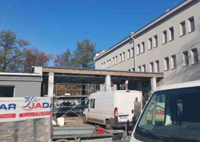 Prace budowlane na budynku pogotowia w Łodzi - Sawbud Pabianice